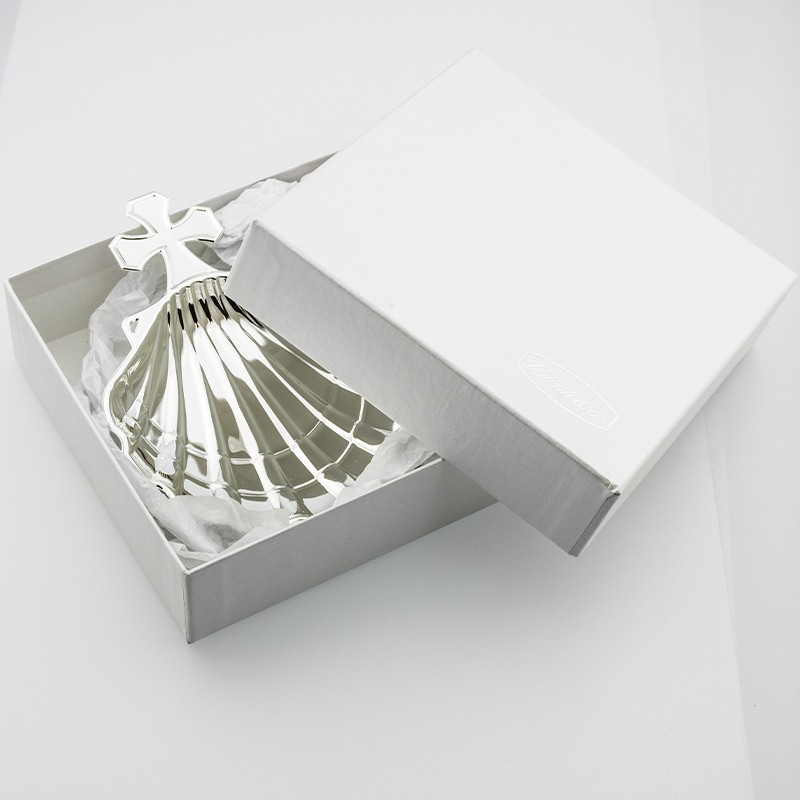 Concha Bautismal Cruz Plateada Caja