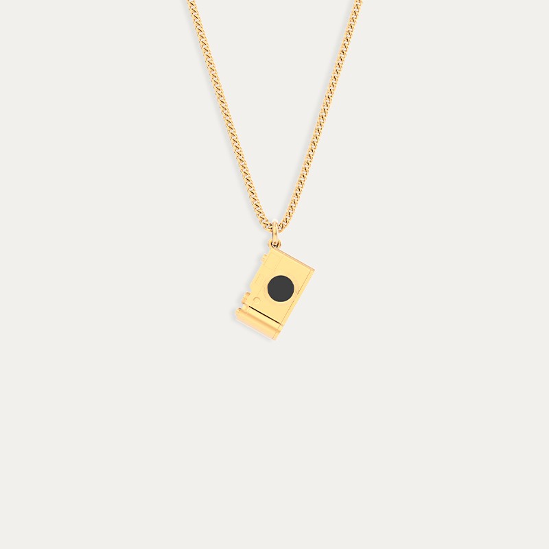 Collar Acero Dorado Cámara Chocli